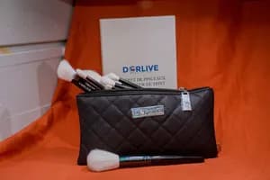 Kit Éclat – 12 Pinceaux Maquillage + Pochette