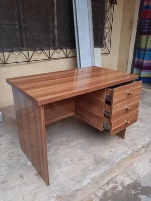 Table bureau