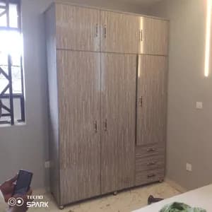 garde robe 3 portes
