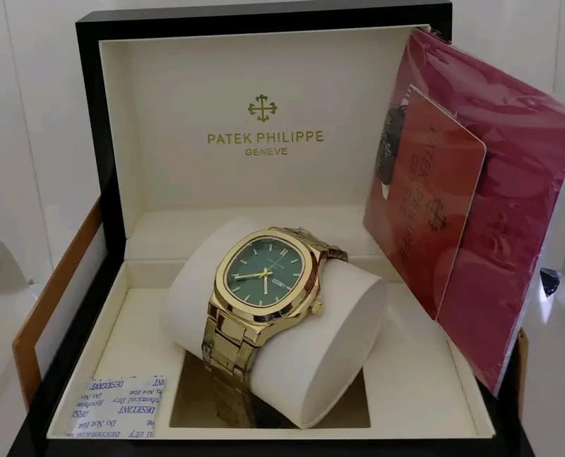 Montres — photo 2