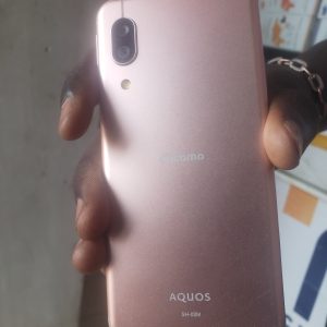 Téléphone Aquos