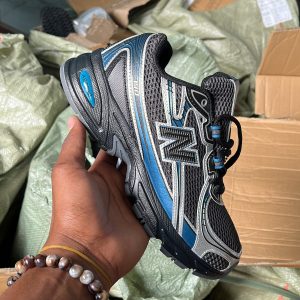New balance 740