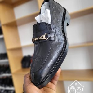 Chaussure de luxe en cuire triple semelle