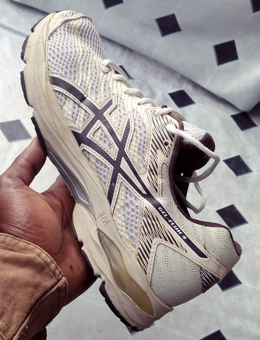 Chaussure asics