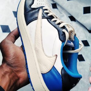 Chaussure cartis
