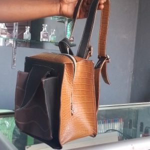 Sac à dos en cuir