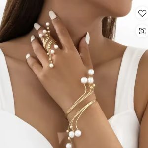 Bracelet avec bague