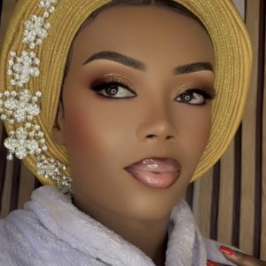 Francine Make up avec cil naturel