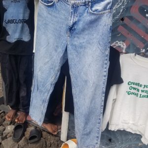 Pantalon jean délavé