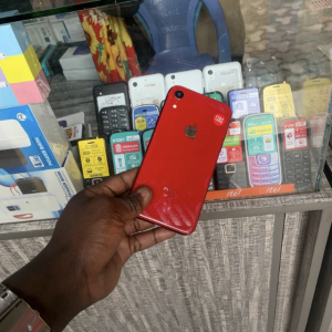 iPhone XR