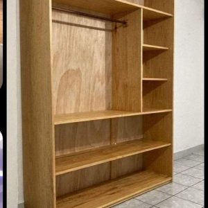 Etagère en bois