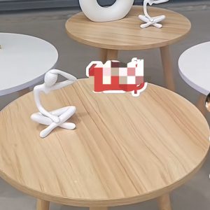 Petit Table